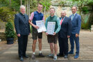 (v. l.) Dr. Michael Karrer, Referatsleiter im Landwirtschaftsministerium, Schiele Georg, Amerdingen, Baumschule, Girstenbrei Dominik, Tapfheim, Garten- und Landschaftsbau, Gerhard Zäh, Präsident des Verbandes Garten-, Landschafts- und Sportplatzbau Bayern, Volker Stewens, Bund deutscher Baumschulen, Landesverband Bayern e. V. 
