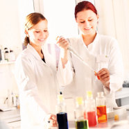 Ausbildungsberuf Milchwirtschaftlicher Laborant / Milchwirtschaftliche Laborantin