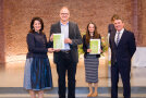 v. l. Ministerin Michaela Kaniber, Bernd lange, Melanie Sonnleitner, Werner Felkl